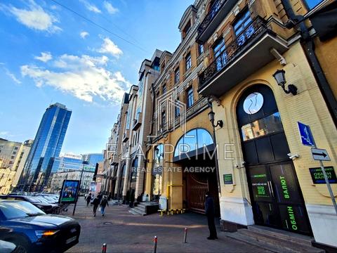 комерційна за адресою Київ, Басейна вул., 2