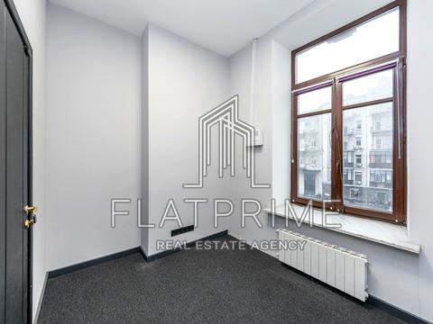 комерційна за адресою Київ, Басейна вул., 2