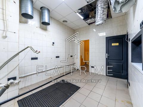 комерційна за адресою Київ, Басейна вул., 2