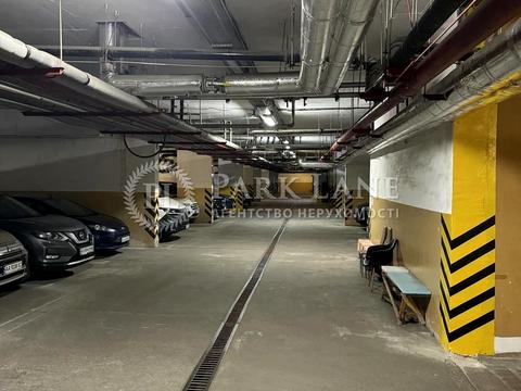 паркомісце за адресою Київ, Євгена Коновальця вул. (Щорса), 36-Е