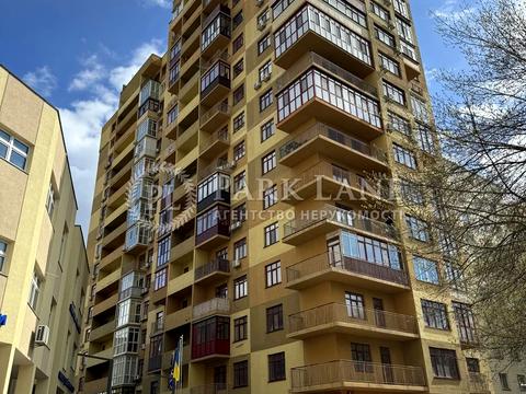 паркомісце за адресою Київ, Євгена Коновальця вул. (Щорса), 36-Е