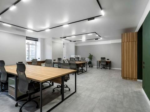 комерційна за адресою Євгена Чикаленка вул. (Пушкінська), 20