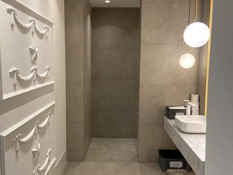 коммерческая по адресу Леси Украинки бульв., 20/22