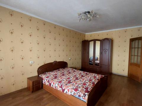 квартира за адресою Небесної Сотні просп. (Маршала Жукова), 12