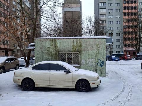 комерційна за адресою Київ, Вахтанга Кікабідзе вул. (Булгакова), 3