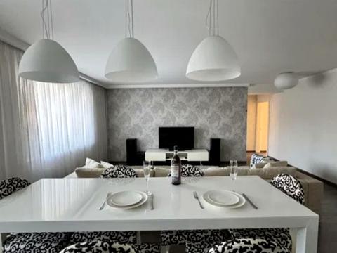 квартира за адресою Сім'ї Глодан вул., 21