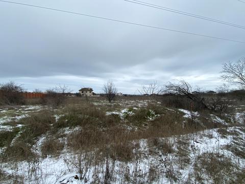 участок по адресу 