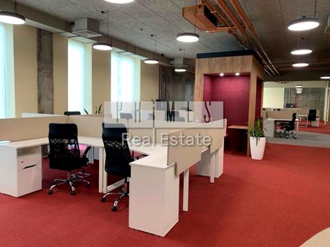 комерційна за адресою Київ, Перемоги вул., 53