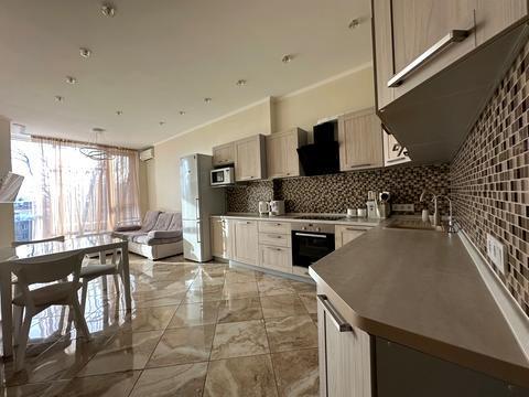 квартира за адресою Київ, Авіаконструктора Антонова вул., 2-Б