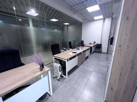 коммерческая по адресу Героев Полка "Азов ул. (Малиновского маршала), 12