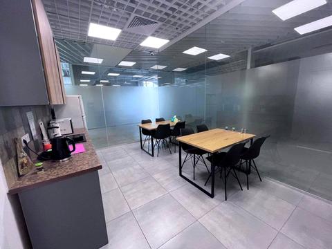 коммерческая по адресу Героев Полка "Азов ул. (Малиновского маршала), 12