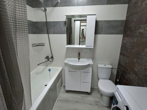 будинок за адресою Олени Теліги, 17