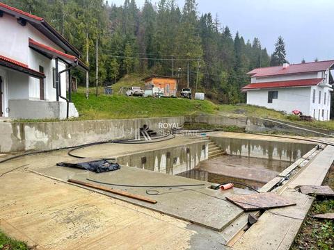 комерційна за адресою с. Пилипець, Центральна, 1