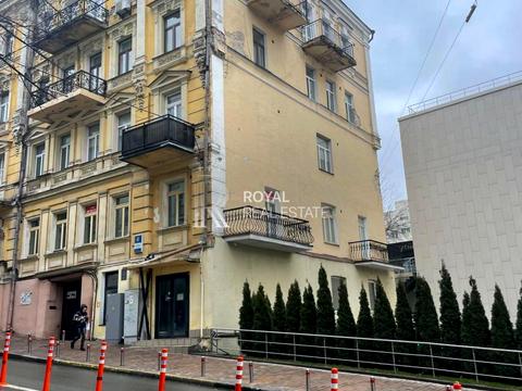 коммерческая по адресу Костьольна вул., 4