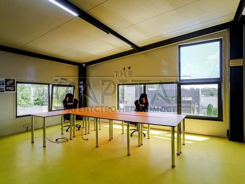 комерційна за адресою 192-га Садова вул., 3