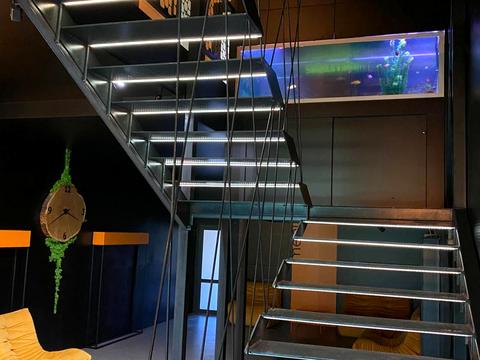 комерційна за адресою 192-га Садова вул., 3