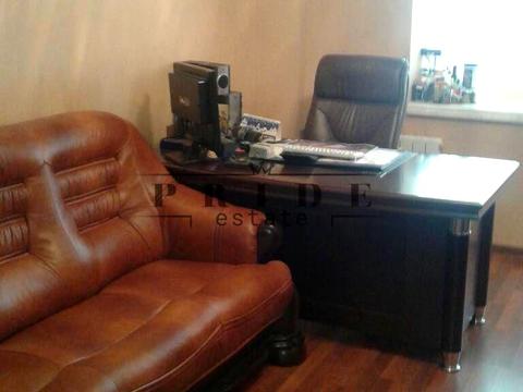 коммерческая по адресу Андрія Мельника ул. (Генерала Тупікова), 11