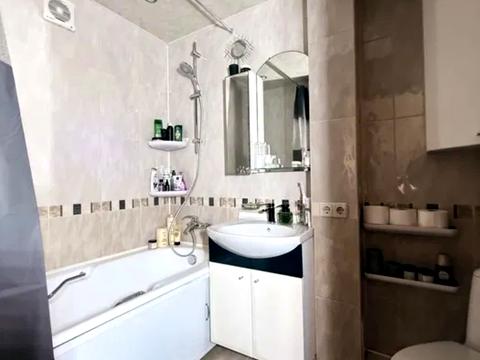 квартира за адресою Кирилівська вул. (Фрунзе), 126/2