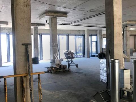 комерційна за адресою Прорізна вул., 9