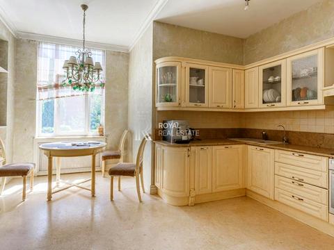 будинок за адресою Сагайдачного