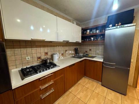 квартира за адресою Рибальська вул., 8