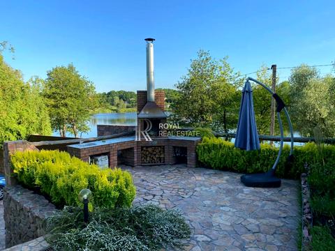 дом по адресу Пирогівська