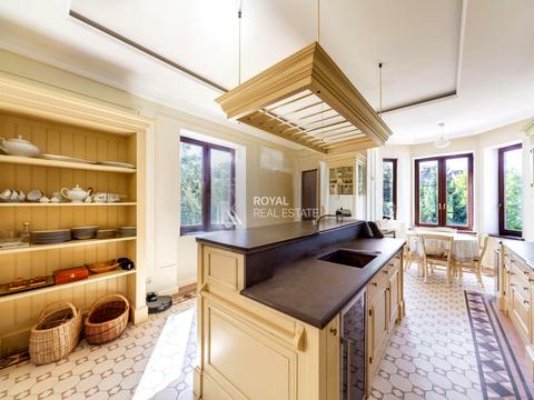 дом по адресу Заповідна