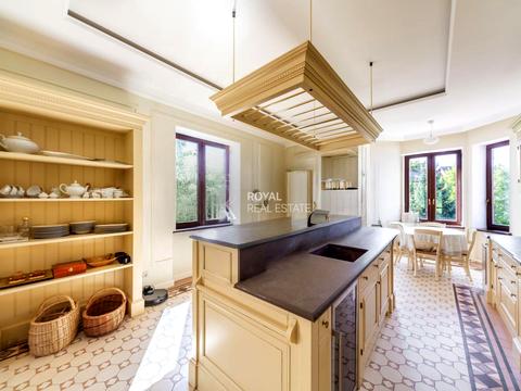 дом по адресу Заповідна