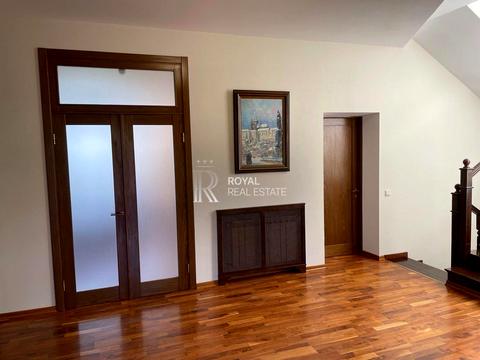 будинок за адресою Сонячна вул.