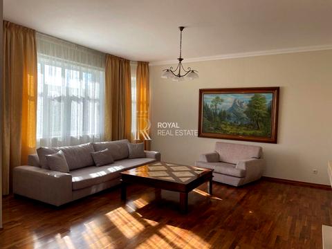 будинок за адресою Сонячна вул.