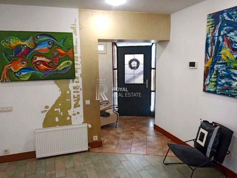 будинок за адресою смт. Козин, Шевченко