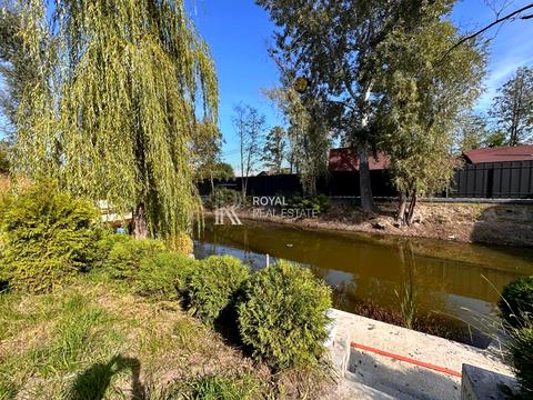 дом по адресу 5-й Східно-дальній пров.