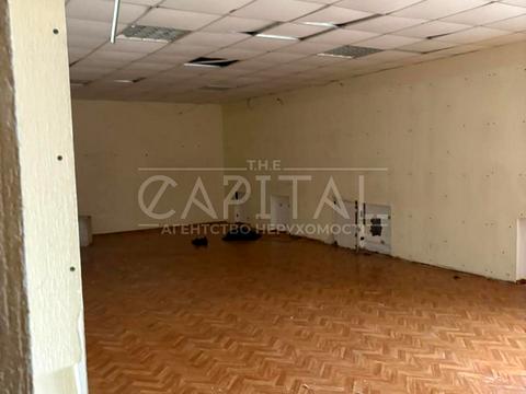 комерційна за адресою Миколи Василенка вул., 4