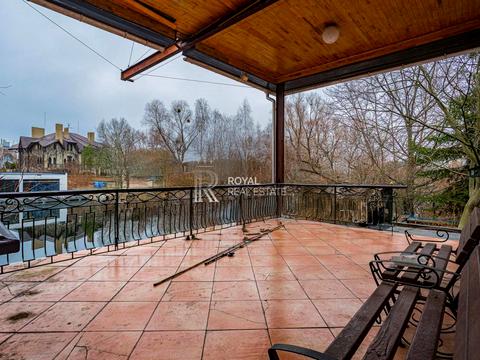 будинок за адресою смт. Козин, Старокиївська вул.