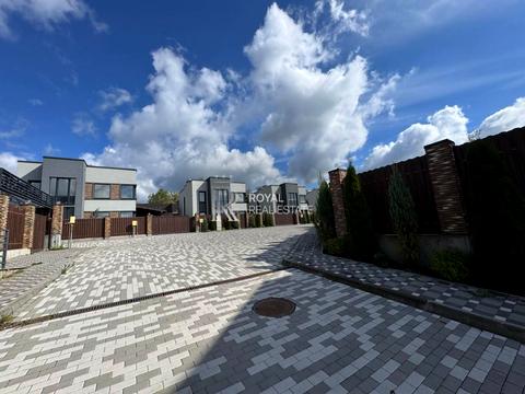 будинок за адресою Карпатська, 19