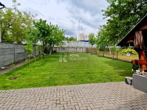 будинок за адресою Набережно-Корчуватська вул., 34-Б