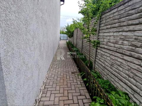 будинок за адресою Набережно-Корчуватська вул., 34-Б