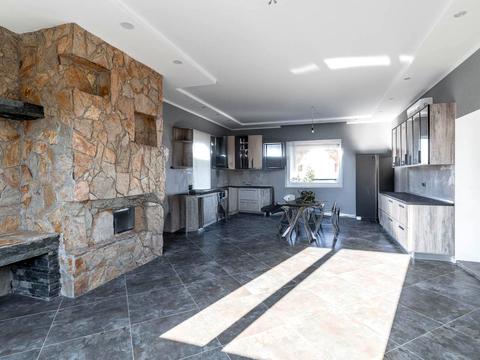 дом по адресу Вегівська