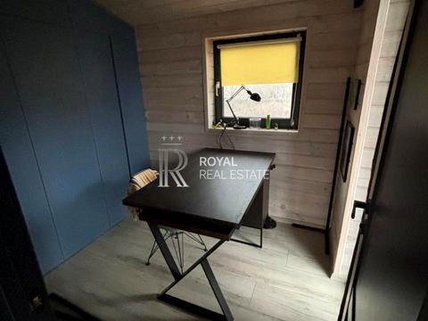 будинок за адресою Центральна вул., 5