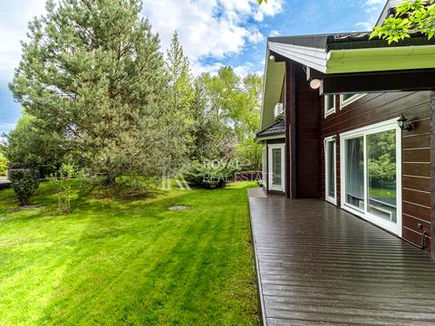 дом по адресу Днепровская набережная ул.