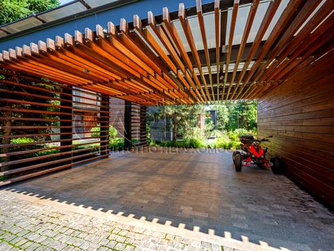 будинок за адресою центральна