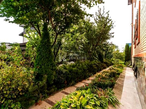 будинок за адресою Грушевского