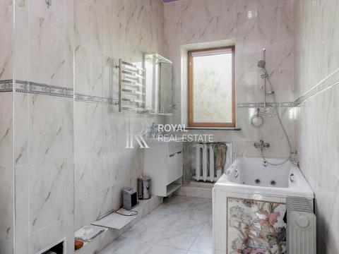 будинок за адресою Грушевского