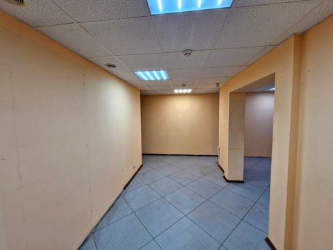 комерційна за адресою Героїв АТО вул., 32