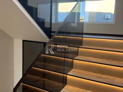 будинок за адресою Центральна вул.