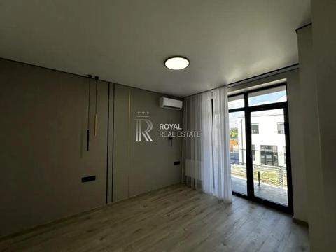 будинок за адресою Центральна вул.