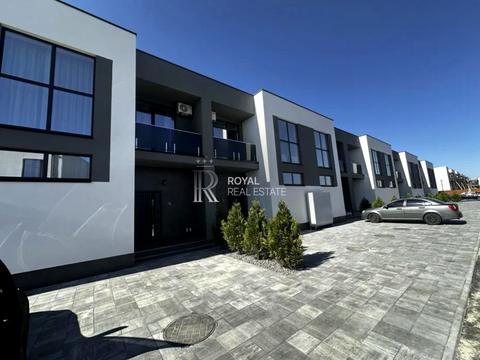 будинок за адресою Центральна вул.