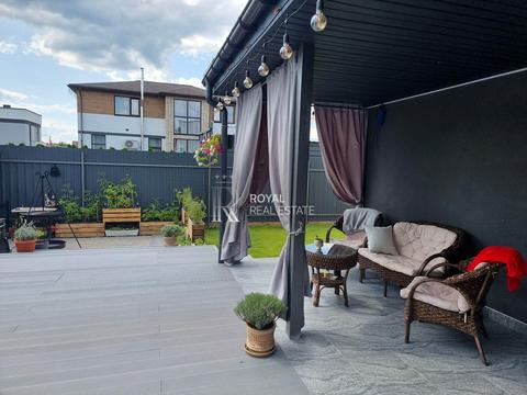 будинок за адресою Виноградна