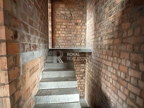 будинок за адресою Світанкова вул.