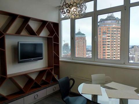 квартира за адресою Євгена Коновальця вул. (Щорса), 44-А